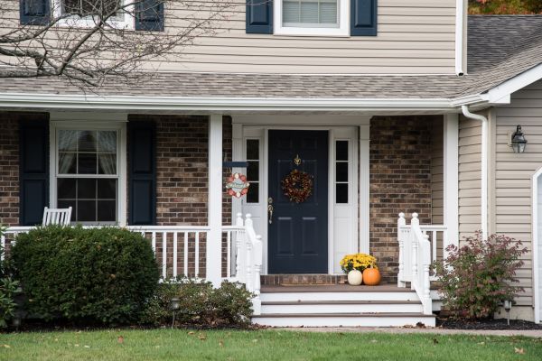 Cost of Front Deck Construction in Jackson