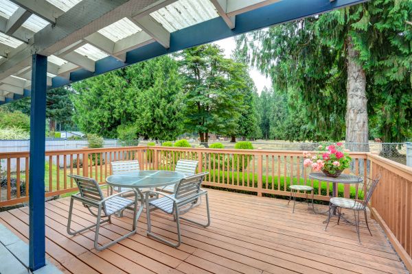 Cost of Deck Carpentry Service in Jackson